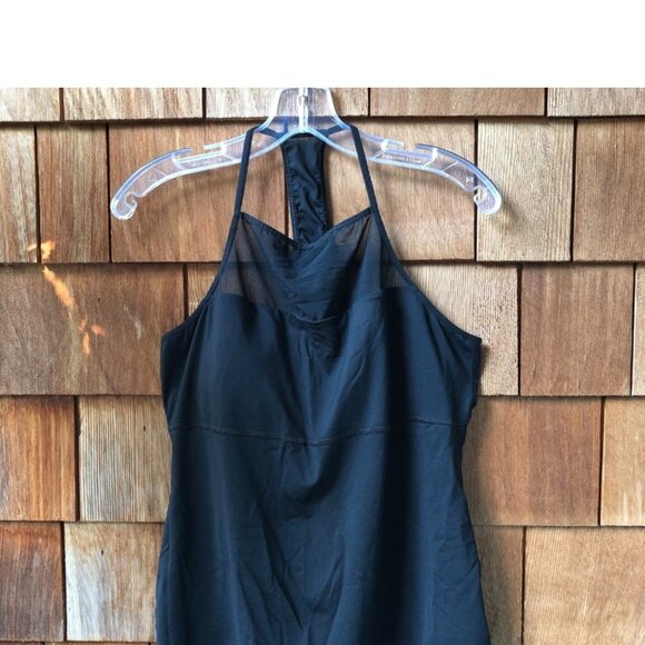 EUC Gap Breathe Two Tanks Grey/White Stripe & Solid Black in Women's Large - Picture 10 of 11